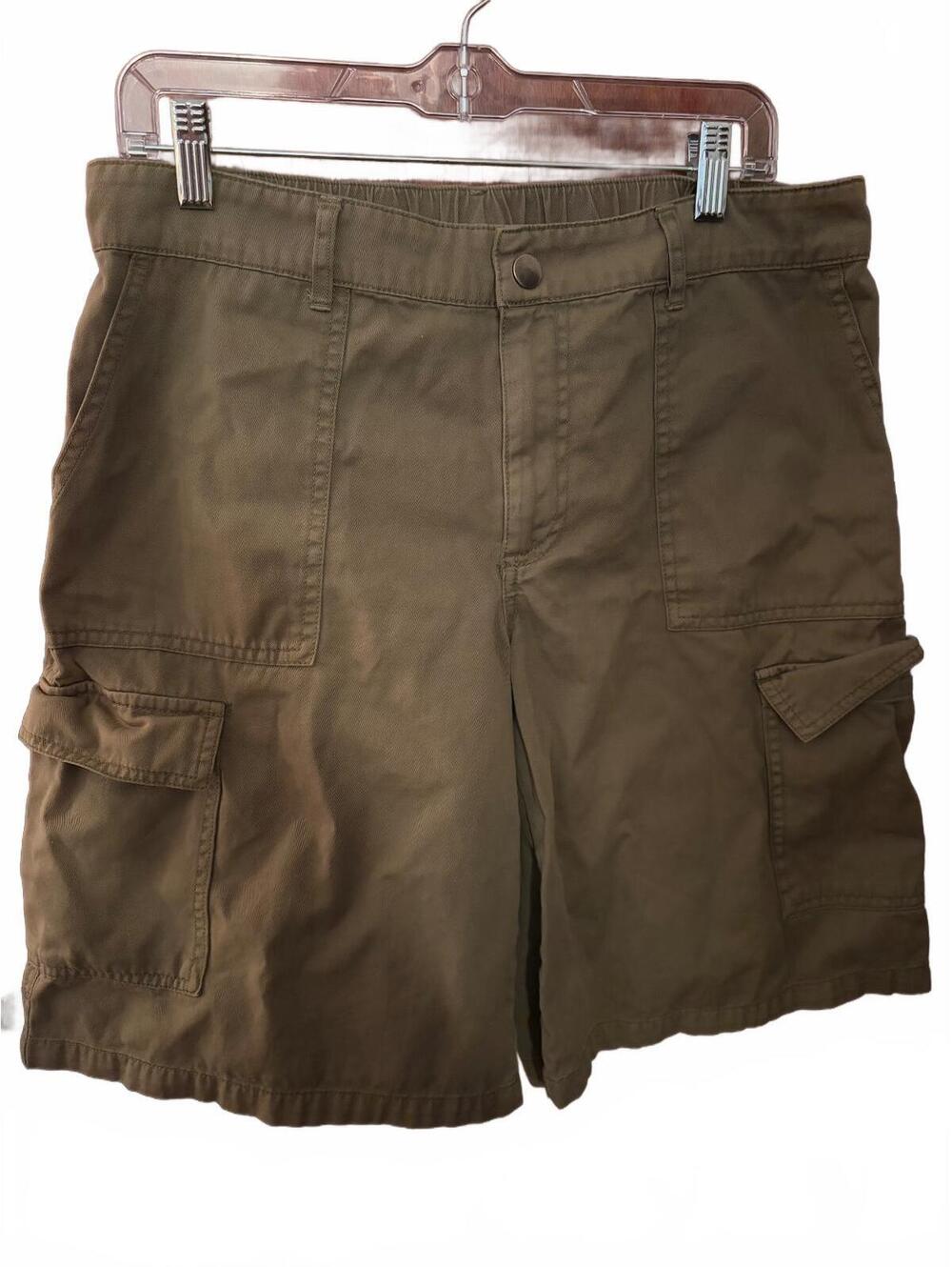 Army green cargo shorts